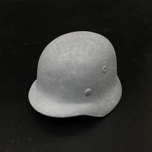 1/6 figure parts: Gear, WWII, GERMAN M35 Helmet (08H0003)