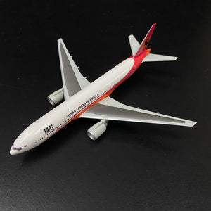 1/400 777-200 TAAG Angola Airlines (w/Metal Stand)
