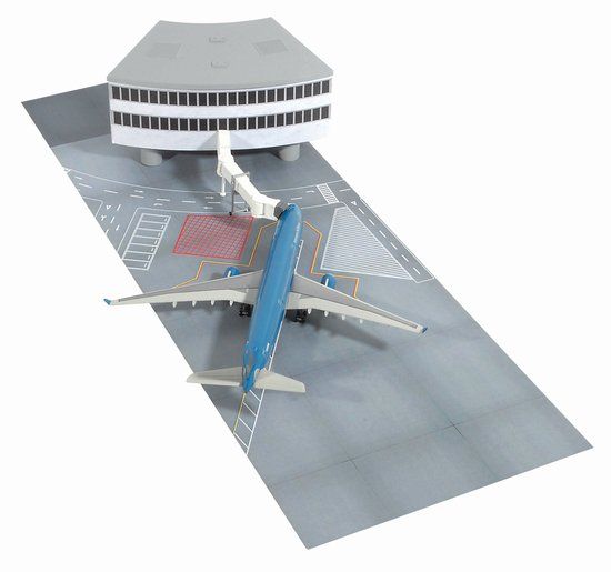 1/400 Airport Terminal Set C - Vietnam Airlines A330-300, Terminal Building Section (Curve) with Jetway Bridge and Runway Tarmac