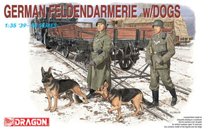 1/35 German Feldgendarmerie w/dogs