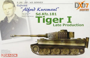 1/35 Gefreiter "Alfred Kurzmaul" Sd.Kfz.181 Tiger I Late Production