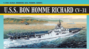 1/700 U.S.S. Bon Homme Richard CV-31 (Korean War)