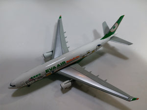 1/400 A330-200 EVA AIR "Hello Kitty" (B-16303 & B-16309) Collector's Edition