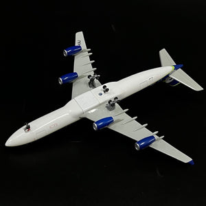 1/400 A340-300 Air Comet ~ EC-KAJ
