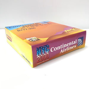 1/400 777-200  Continental Airlines B777-200 PETER MAX NYC2000