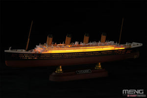 1/700 R.M.S. Titanic