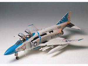 1/32 McDonnell F-4J Phantom II