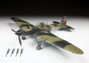 1/48 Soviet attack aircraft IL-2 Shturmovik