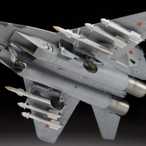 1/72 Russian fighter MiG-29 (9-13)